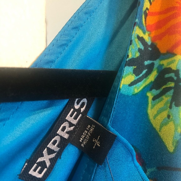 Express 👗 Dress - Picture 4 of 7